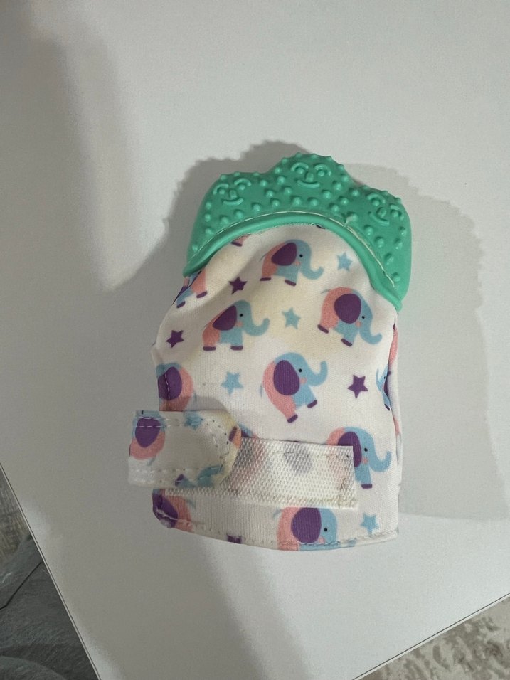 Fil Desenli Turkuaz Diş Kaşıyıcı Eldiven - Görsel 2