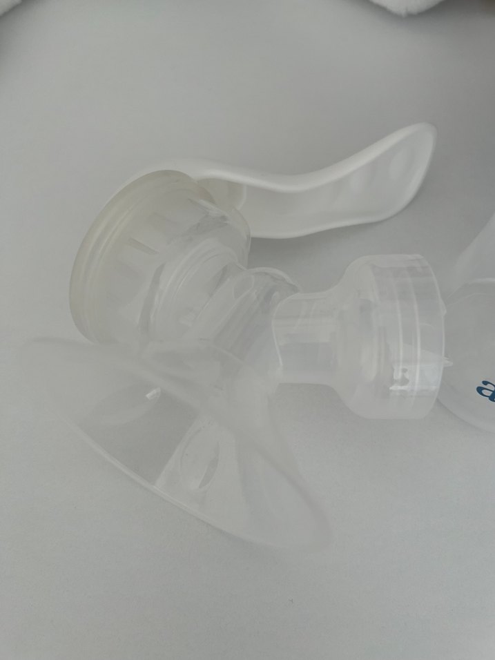 Acura Manuel Vakumlu Göğüs Pompası Beyaz - Görsel 4