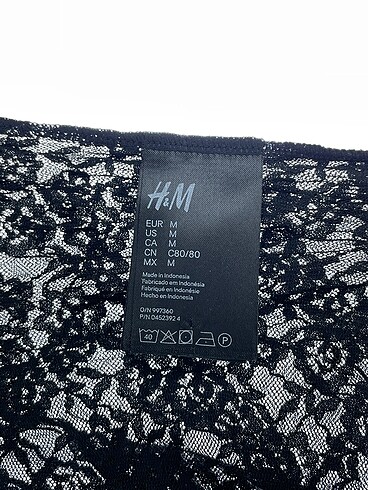 m Beden siyah Renk H&M Bluz %70 İndirimli.