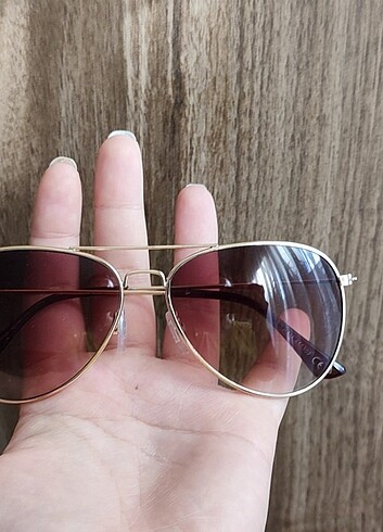 H&M Hm güneş gözlüğü 