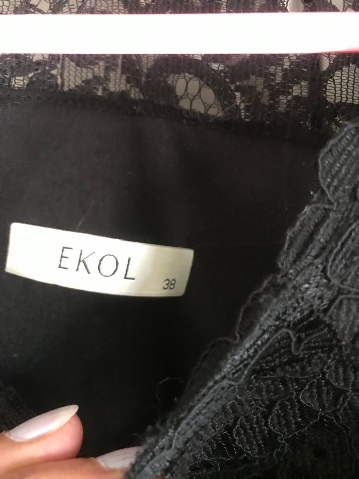 Siyah Dantel Midi Elbise, Kısa Kollu, Tek Parça - Görsel 4