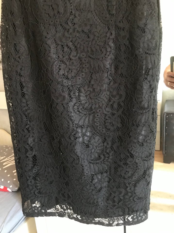 Siyah Dantel Midi Elbise, Kısa Kollu, Tek Parça - Görsel 3