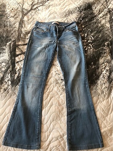 Bayan jean