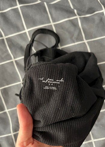 urban outfitters siyah sırtı ipli Atlet - Görsel 3