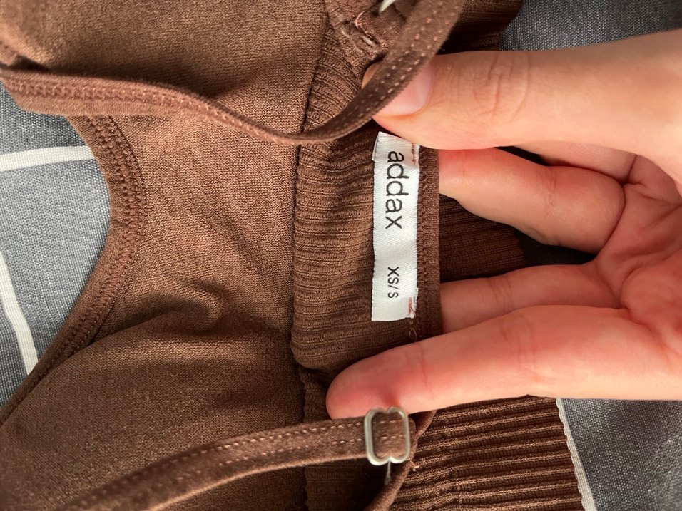 urban outfitters siyah sırtı ipli Atlet - Görsel 4