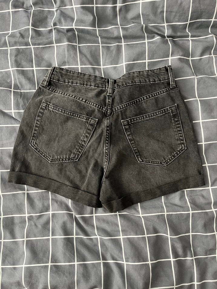 Siyah Mini Denim Şort - Görsel 2