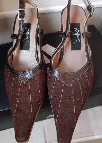 35 Beden Kahverengi Süet Tokalı Stiletto