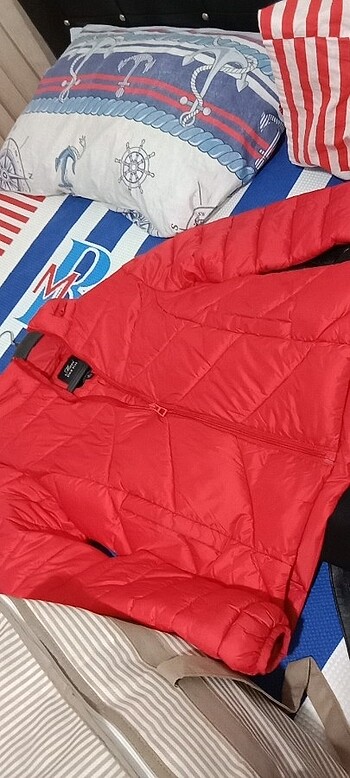 Mavi Jeans Kırmızı mont