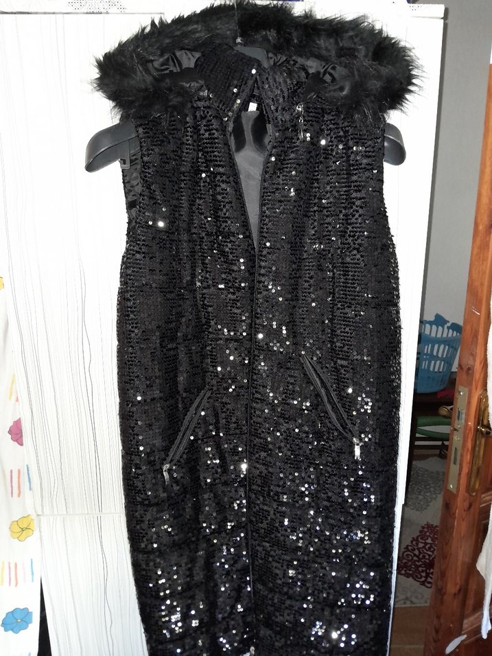 Pullu Uzun Şişme Yelek - Görsel 4