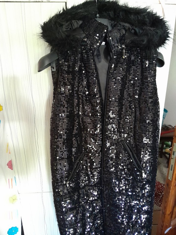 Pullu Uzun Şişme Yelek - Görsel 2