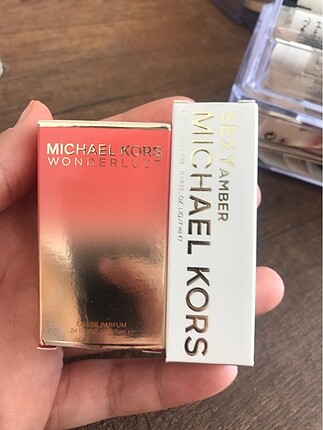Michael Kors Mıchael kors sexy amber ve mıchael kors wonderlust edp deluxe ça
