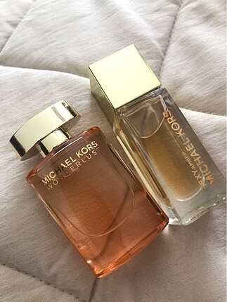  Beden Mıchael kors sexy amber ve mıchael kors wonderlust edp deluxe ça