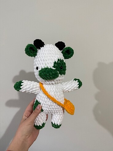 Amigurumi inek