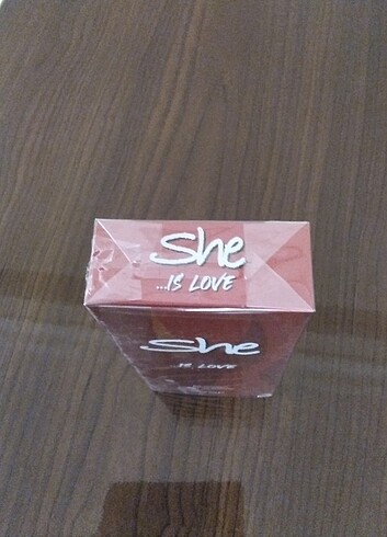 Beden She is love parfüm 50 ml