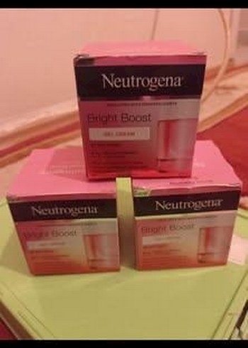 Neutrogena Bright Boost Cilt Aydinlatici Serum