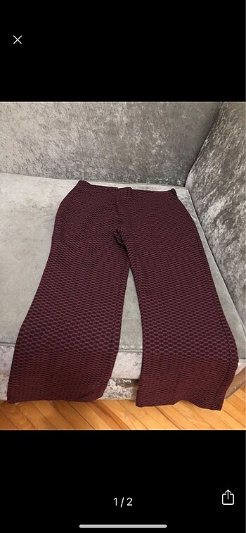 Mango Kısa Paçalı Pantolon