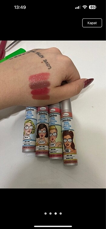  Beden The balm lip gloss