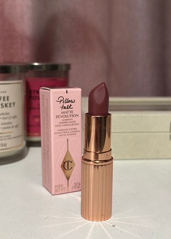  Beden Charlotte Tilbury - Pillow Talk Medium