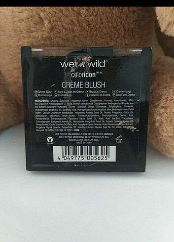 Wet n wild WET N WİLD SİYAH ALLIK