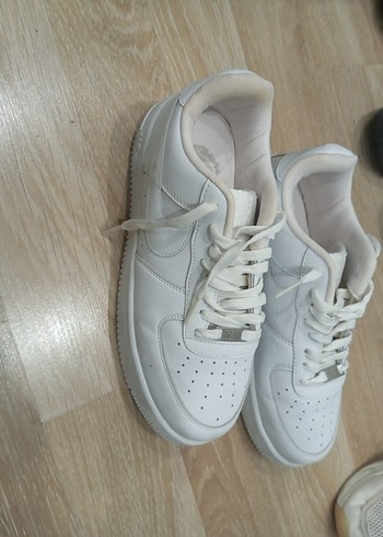 Beyaz Kadın Spor Ayakkabı Stiletto Topuklu - Görsel 3