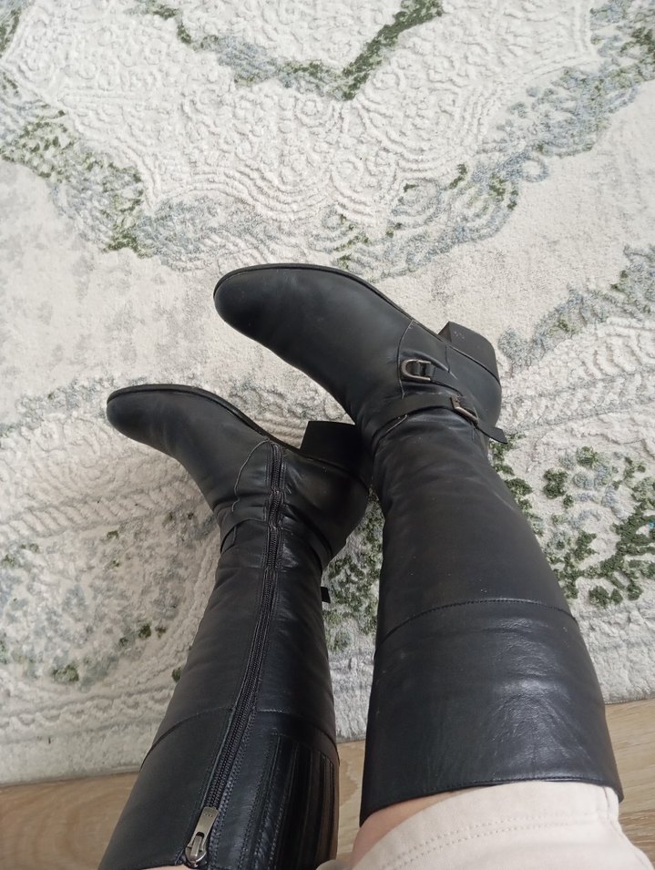 Gri Deri Tokalı Dizüstü Stiletto Çizme - Görsel 2