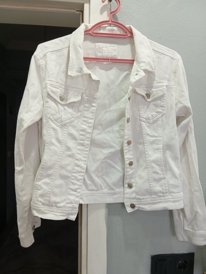 Kadın Beyaz Düğmeli Kot Ceket - Görsel 4