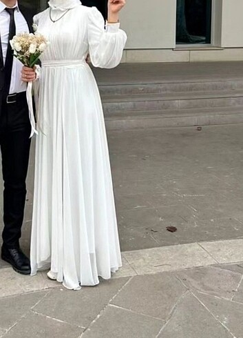 Beyaz tesettür elbise