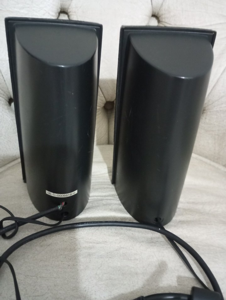 Beko Siyah Müzik Sistemi Hoparlörleri - Görsel 2