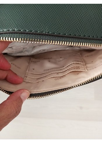 Guess Siyah Kadın Zincir Detaylı Çapraz Çanta orijinal - Görsel 5