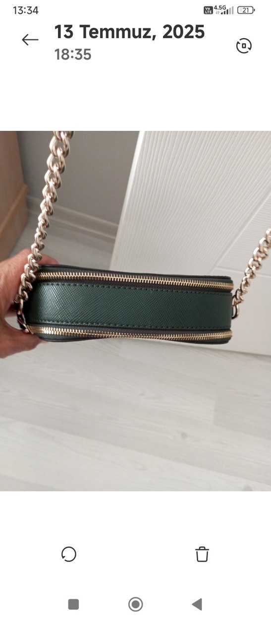 Guess Siyah Kadın Zincir Detaylı Çapraz Çanta orijinal - Görsel 3