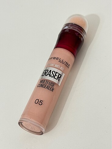 Maybelline eraser kapatıcı