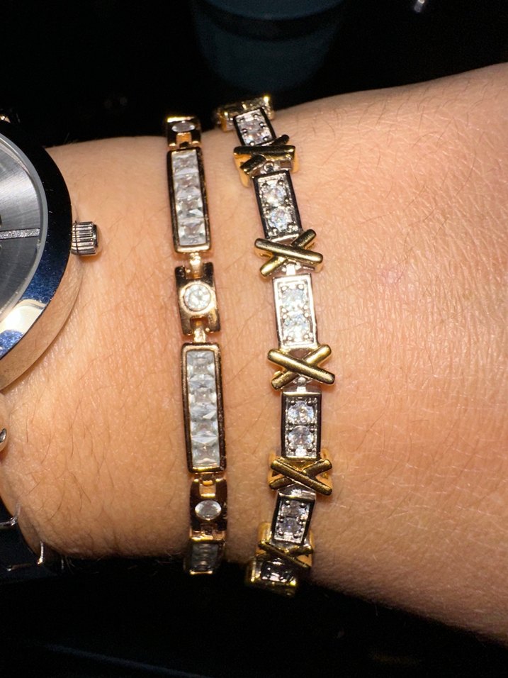 Çelik bileklikler ve kolye - Görsel 2