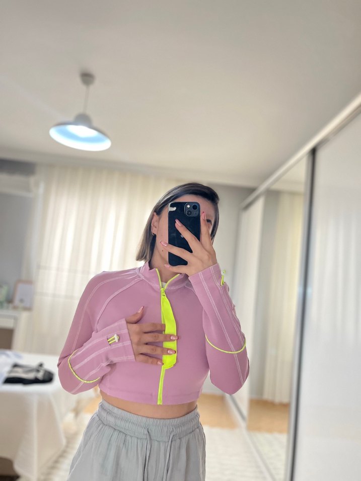 Fermuarlı Pembe Yüksek Yakalı crop dalgıç kumaş - Görsel 4