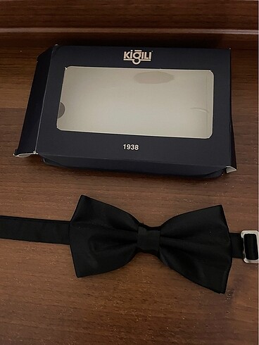 Kigılı siyah saten papyon - Görsel 2