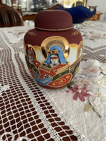 Nakasima Japon el boyaması küp