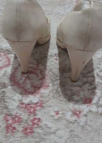 Dantel Detaylı Beyaz Yüksek Topuklu Kadın Ayakkabı - Görsel 3