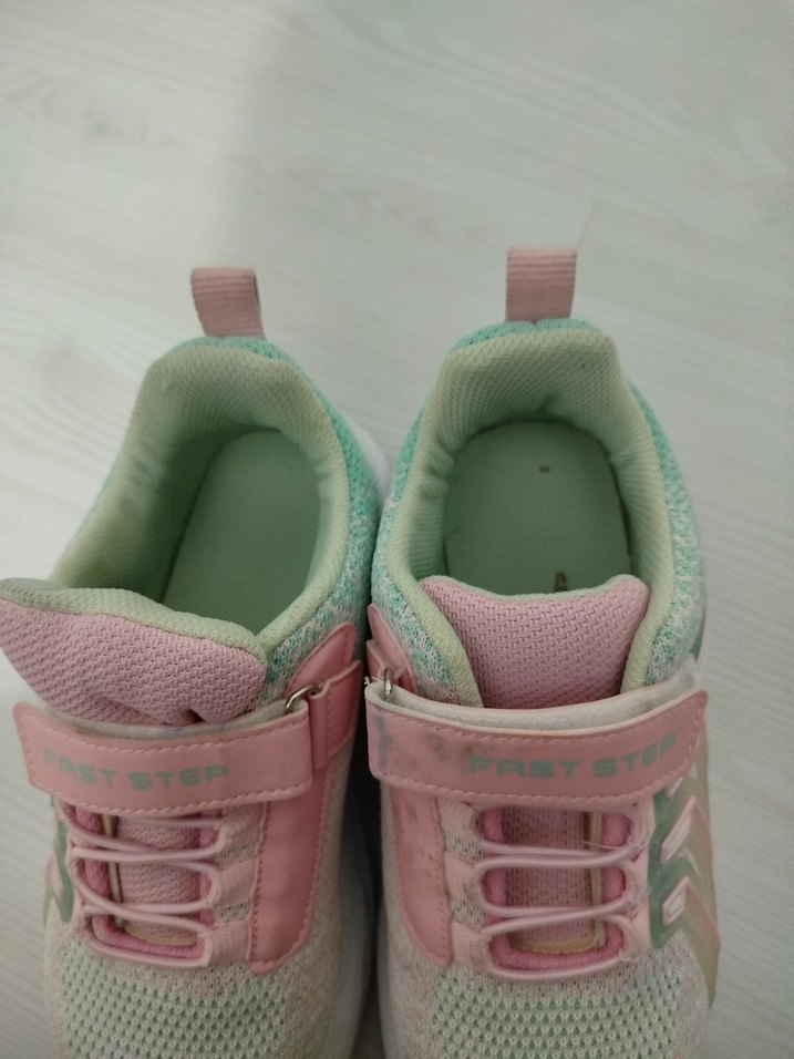 Kız Çocuk Pembe Bağcıksız Spor Ayakkabı - Görsel 5