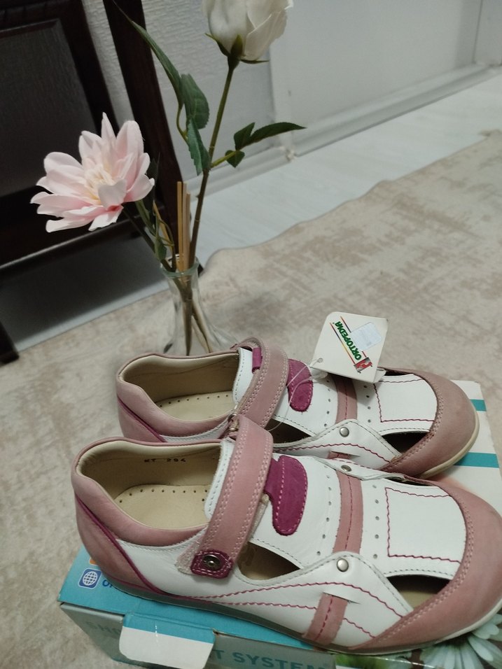 Kız Çocuk ortopedik spor ayakkabı - Görsel 2