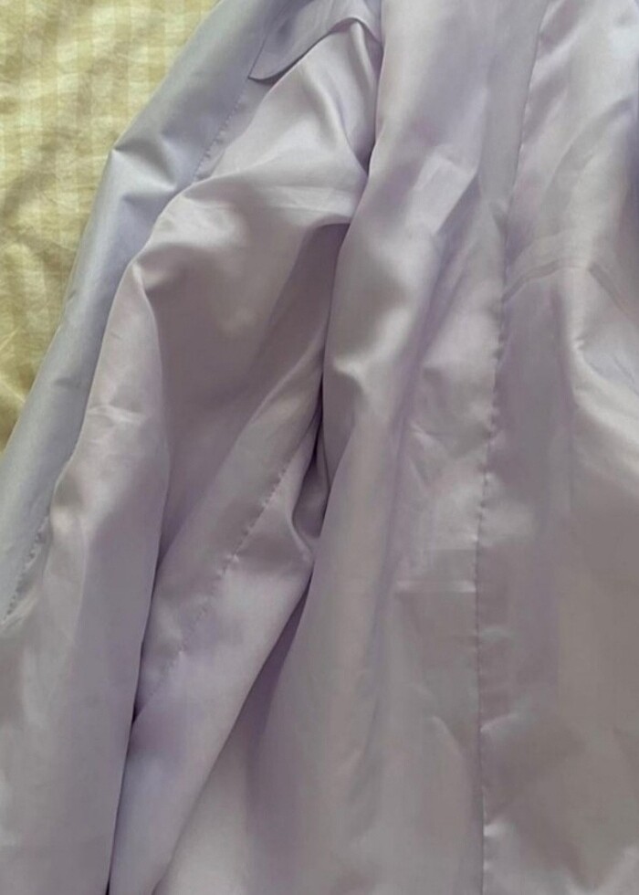 Bayan trençkot bir kez giyildi - Görsel 4