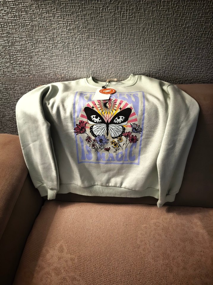 Koton Marka Pastel Mint Kelebekli Rahat Sweatshirt — görsel 2/4