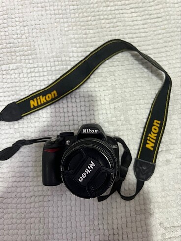 Nikon Nikon d3100