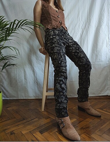 Desenli Siyah Jean