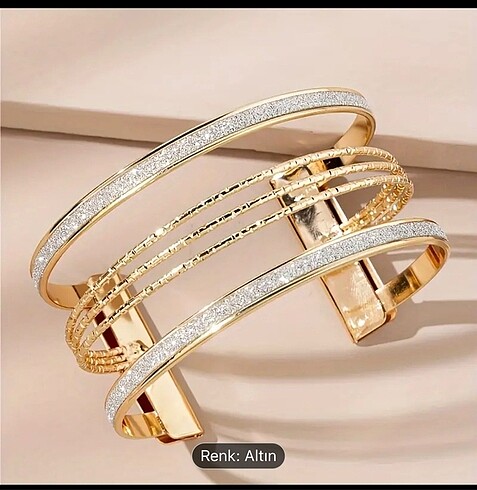 Gold renk bileklik