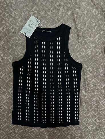 Zara taşlı bluz