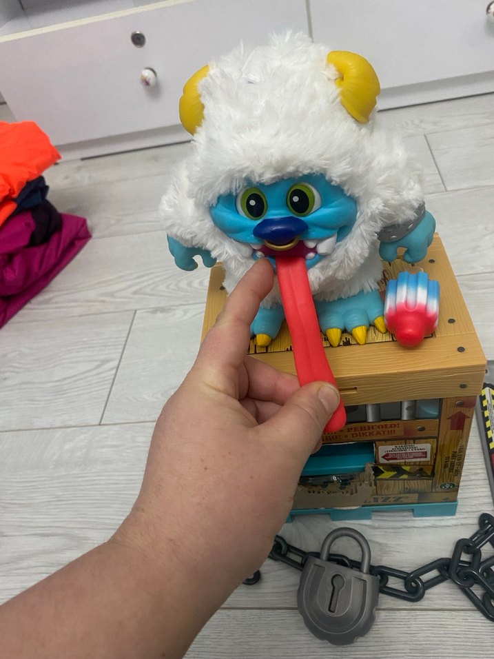 Renkli Mavi Canavar Figürlü Oyuncak - Görsel 4