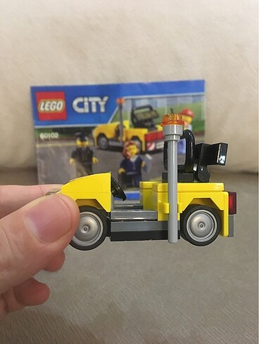  Beden Renk Lego City 60102 - kutusuz - iki figür yok (kadın ve pilot) - diğ