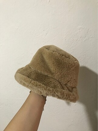 Kahve peluş şapka