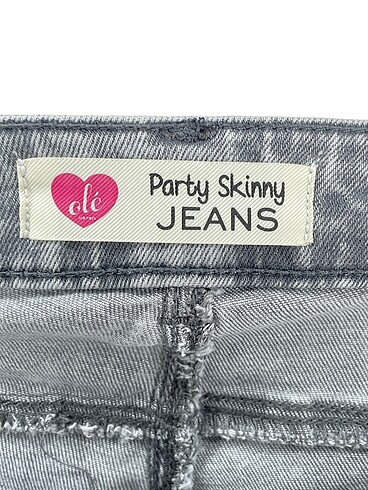 27 Beden gri Renk Koton Jean / Kot %70 İndirimli.