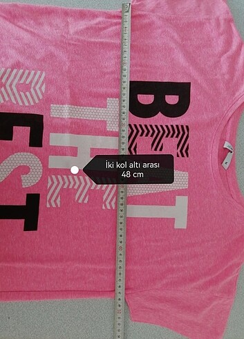m Beden pembe Renk LC Waikiki Tshirt
