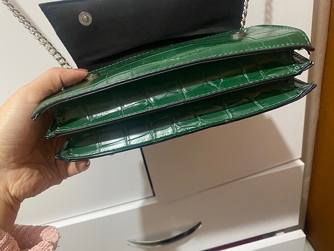 Stradivairus yeşil deri çanta - Görsel 4